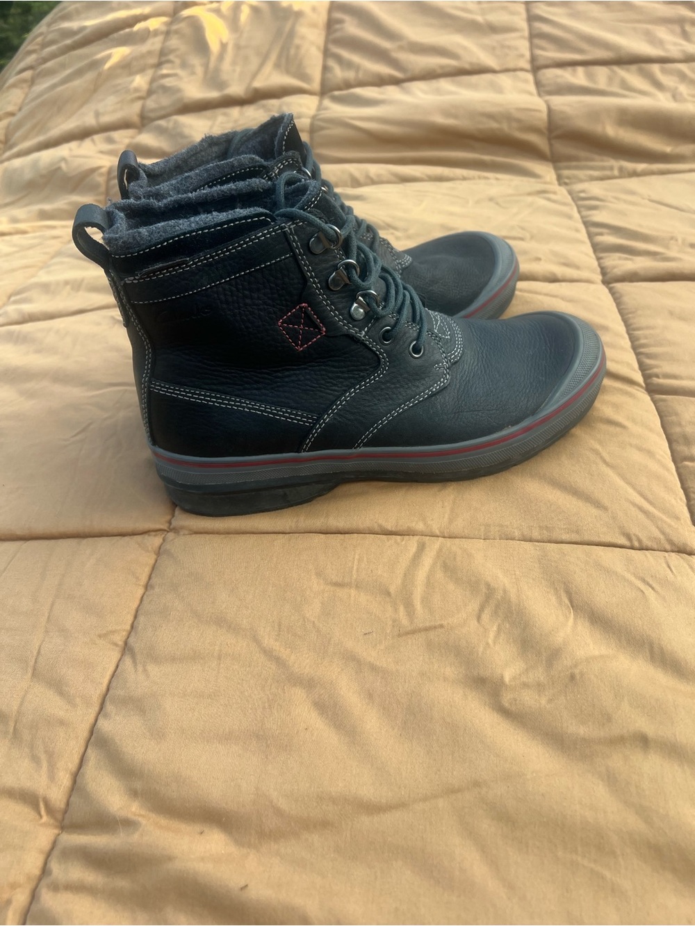 Clarks Milright Rise Black Tumbled Leather Ankle Boots Red Trim Cabincore Preppy